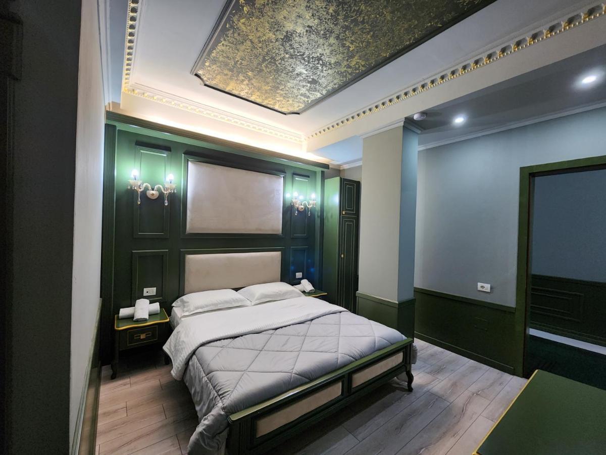 Hotel Lotus Tirana Exteriör bild